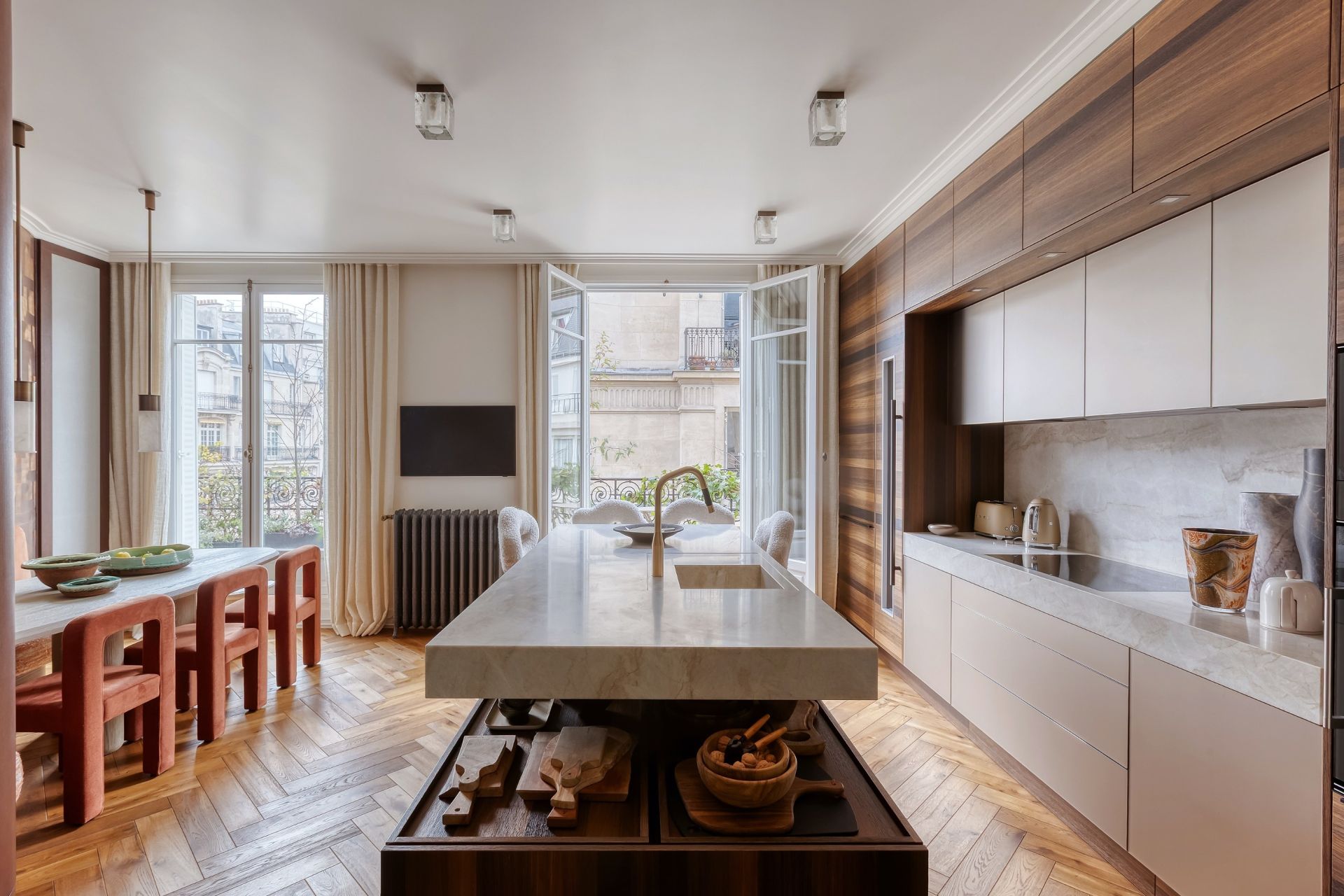 apartment 5 Rooms for sale on PARIS (75006)