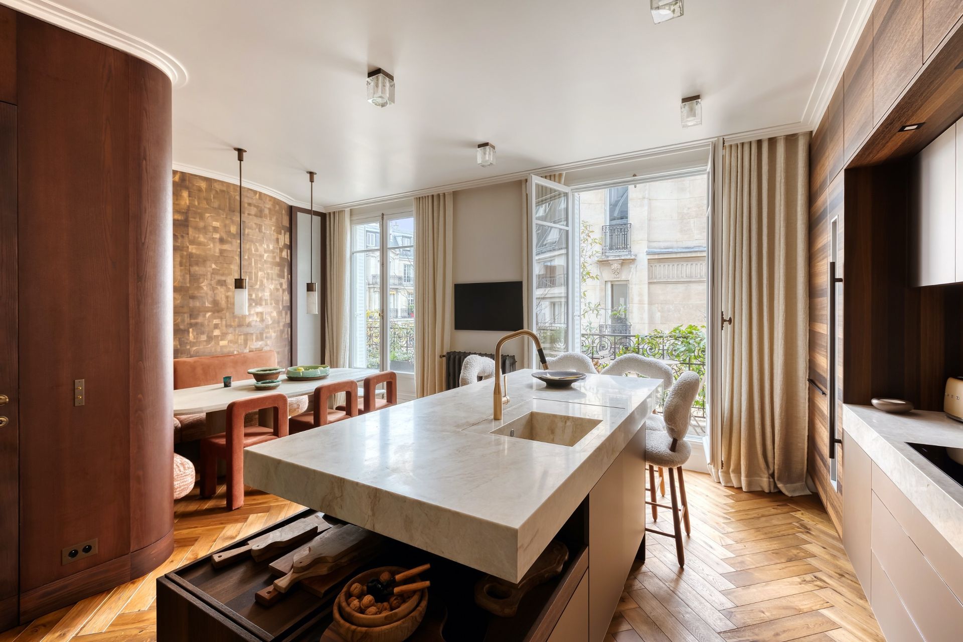 apartment 5 Rooms for sale on PARIS (75006)