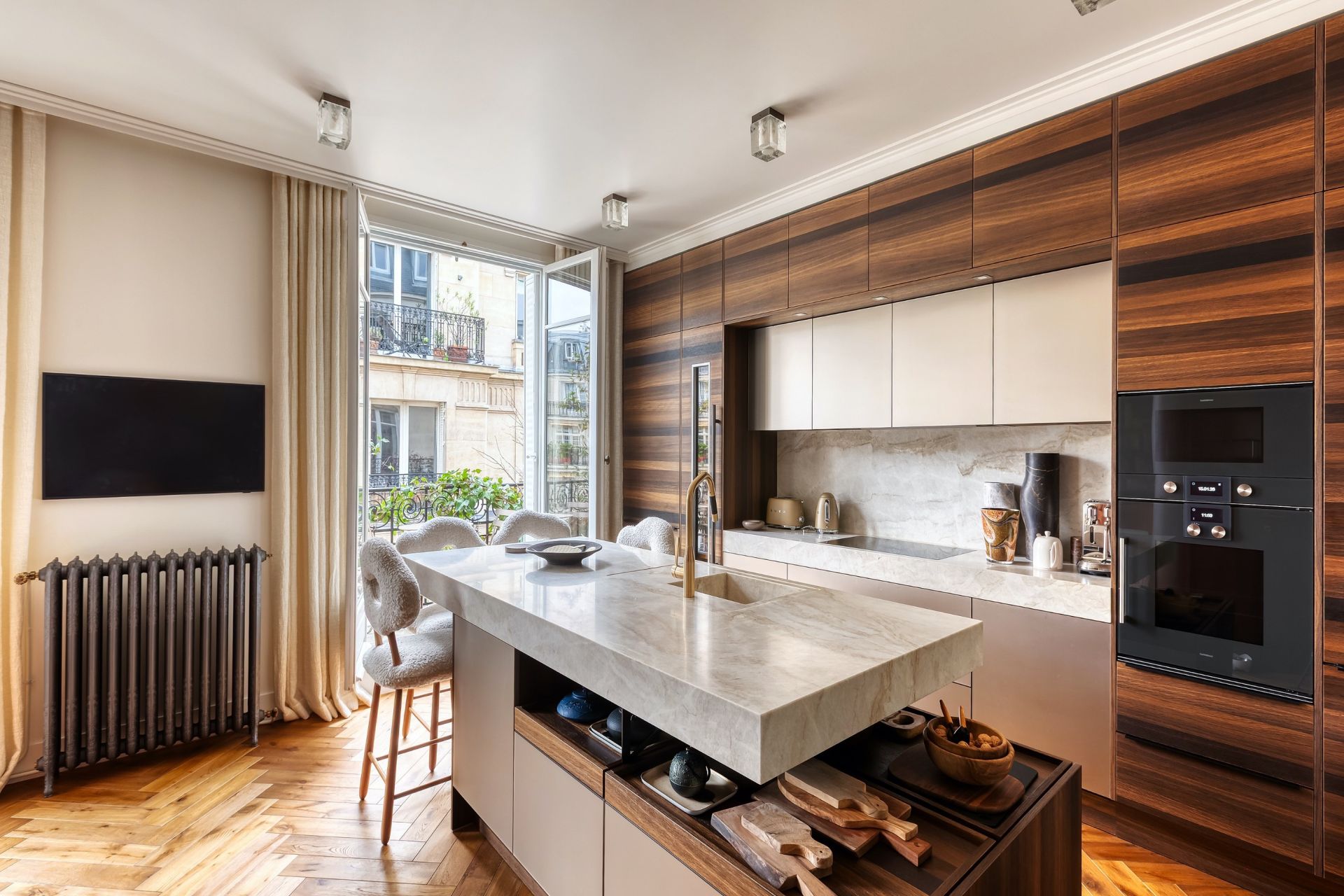 apartment 5 Rooms for sale on PARIS (75006)