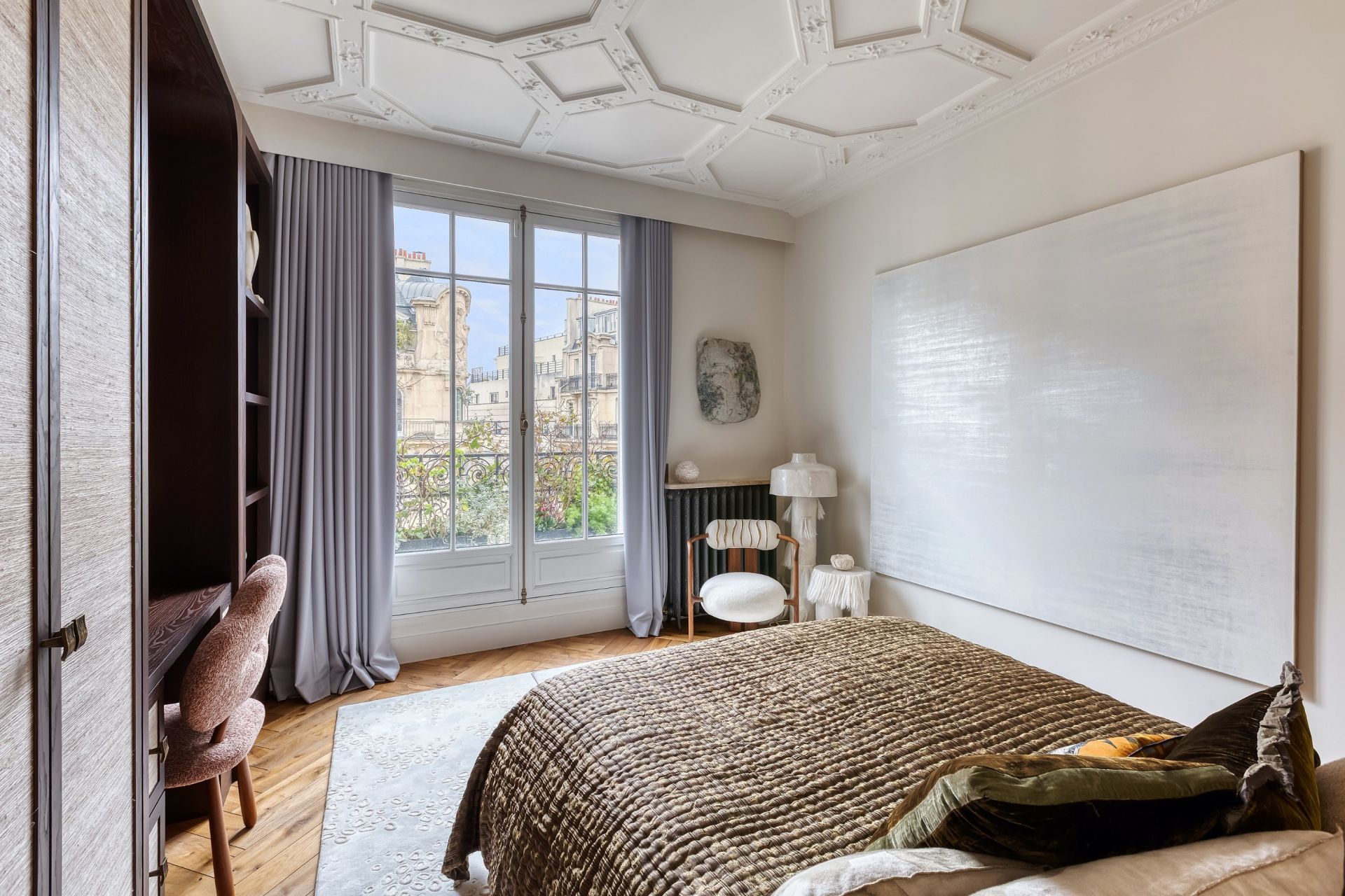 apartment 5 Rooms for sale on PARIS (75006)