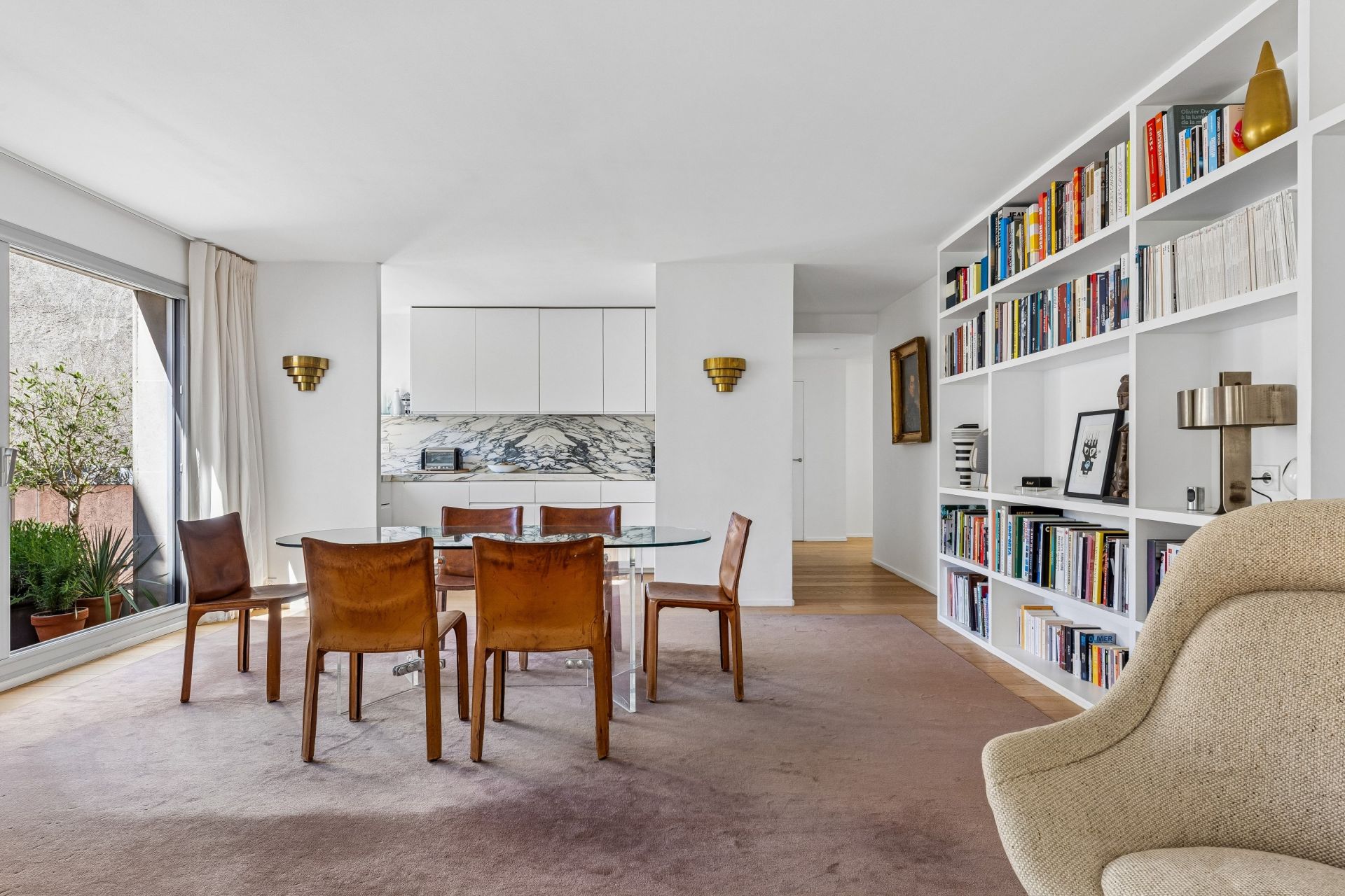 apartment 5 Rooms for sale on PARIS (75018)