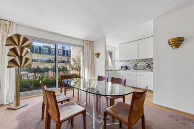 Sale Apartment Paris 18 5&nbsp;Rooms 97&nbsp;m²