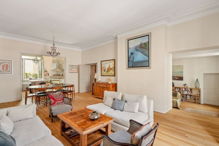 appartement 10 Pièces en vente sur PARIS (75017)
