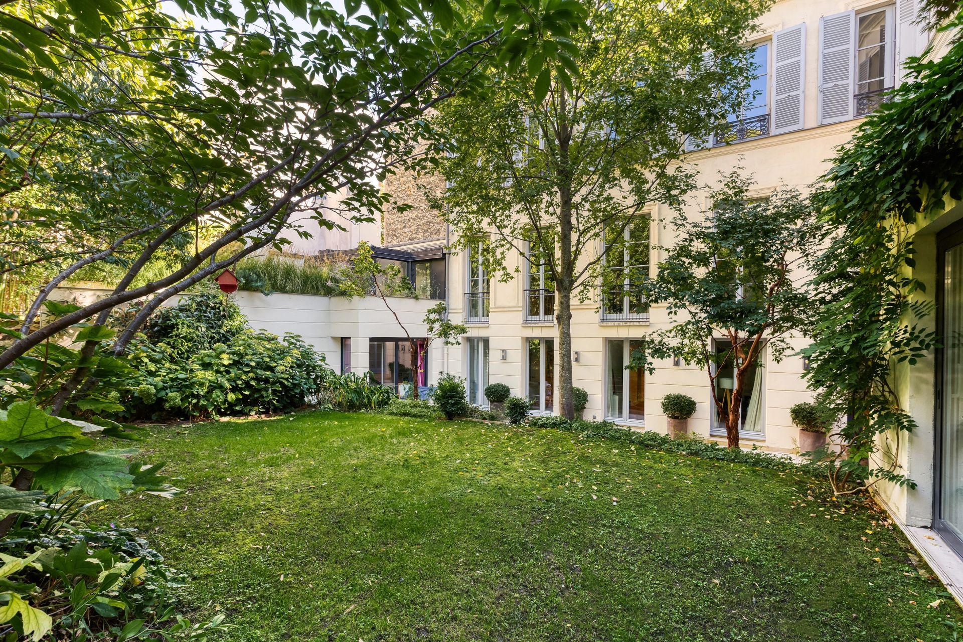 appartement 8 Pièces en vente sur PARIS (75006)