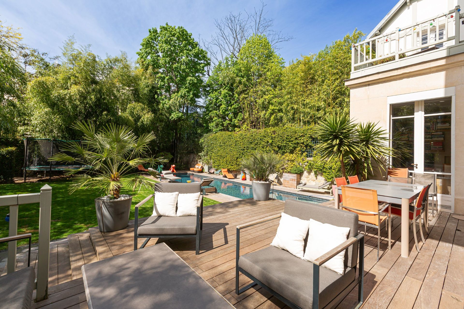 hôtel particulier 12 Pièces en vente sur BOULOGNE BILLANCOURT (92100)