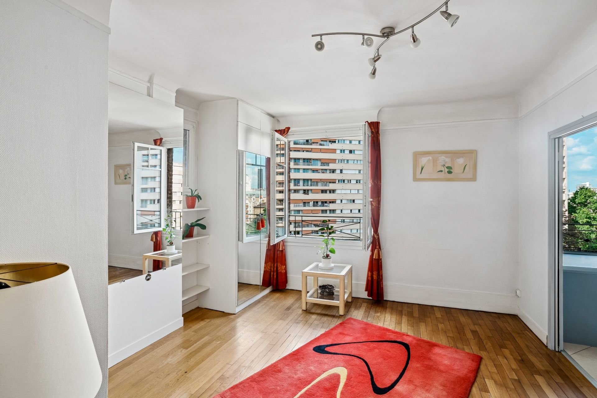 apartment 3 Rooms for sale on PARIS (75015)