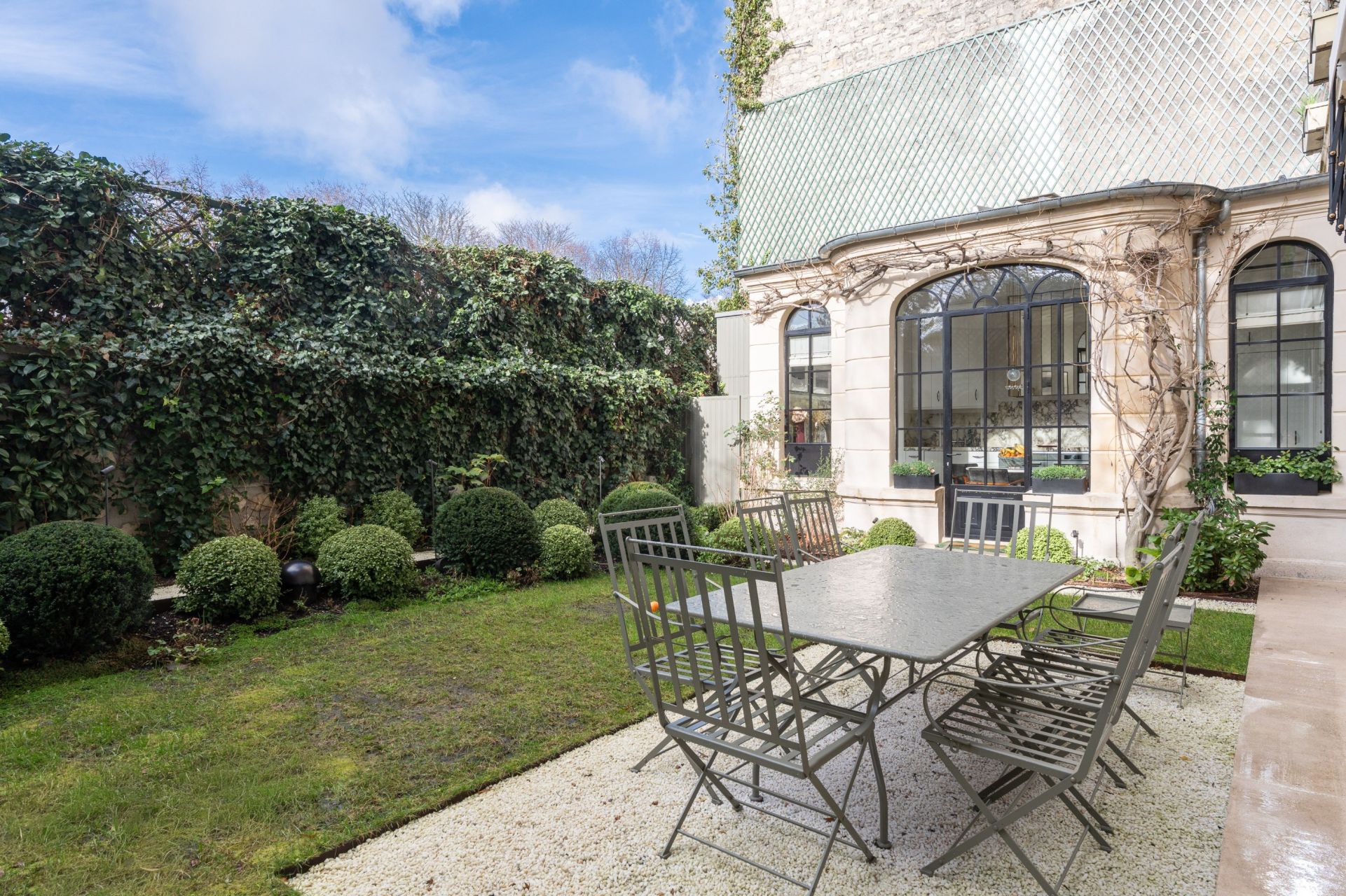 appartement 6 Pièces en location sur PARIS (75007)