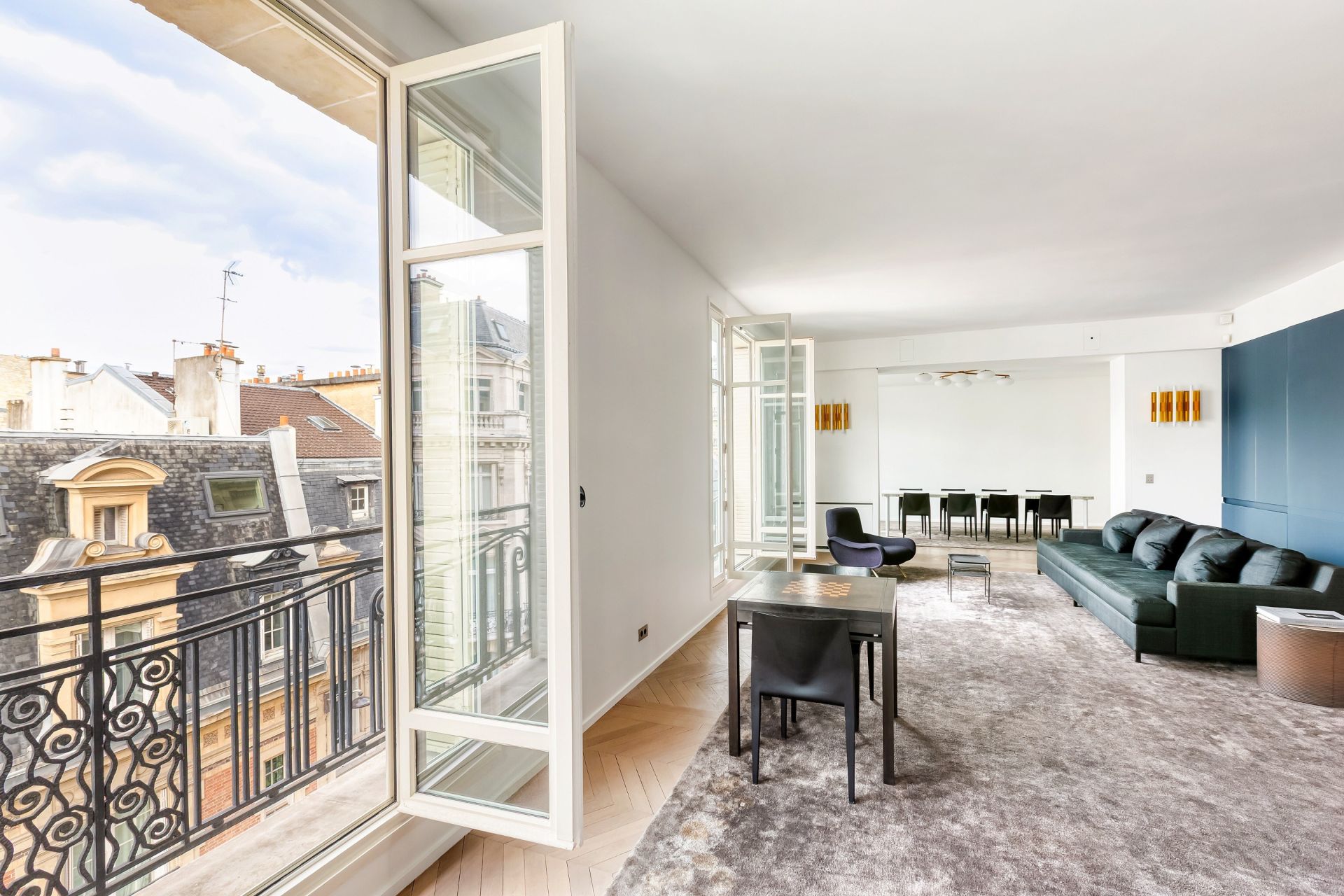 apartment 7 Rooms for sale on PARIS (75016)