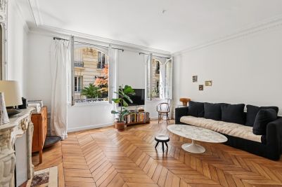 Sale Apartment Paris 9 2&nbsp;Rooms 60&nbsp;m²