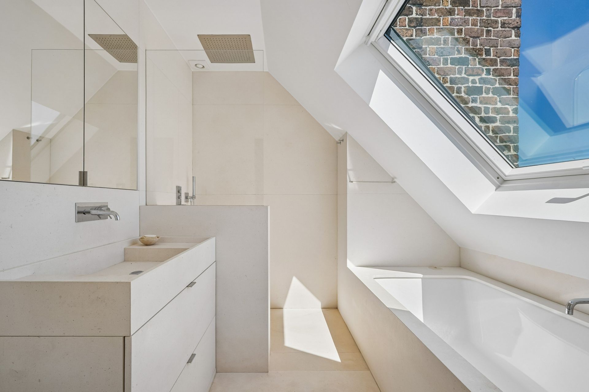 apartment 4 Rooms for seasonal rent on PARIS (75016)