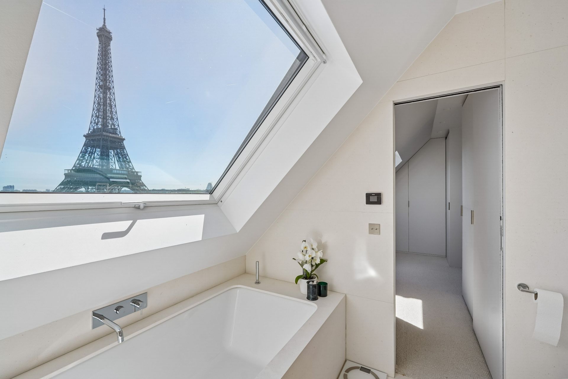 apartment 4 Rooms for seasonal rent on PARIS (75016)
