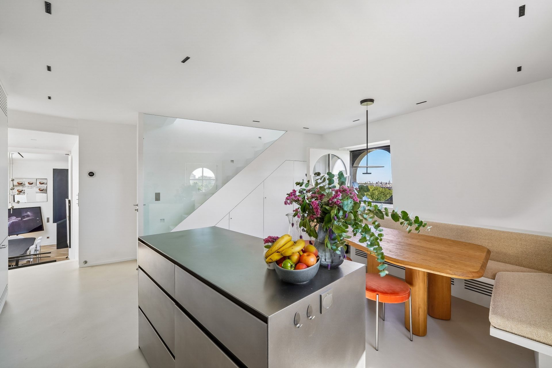 apartment 4 Rooms for seasonal rent on PARIS (75016)