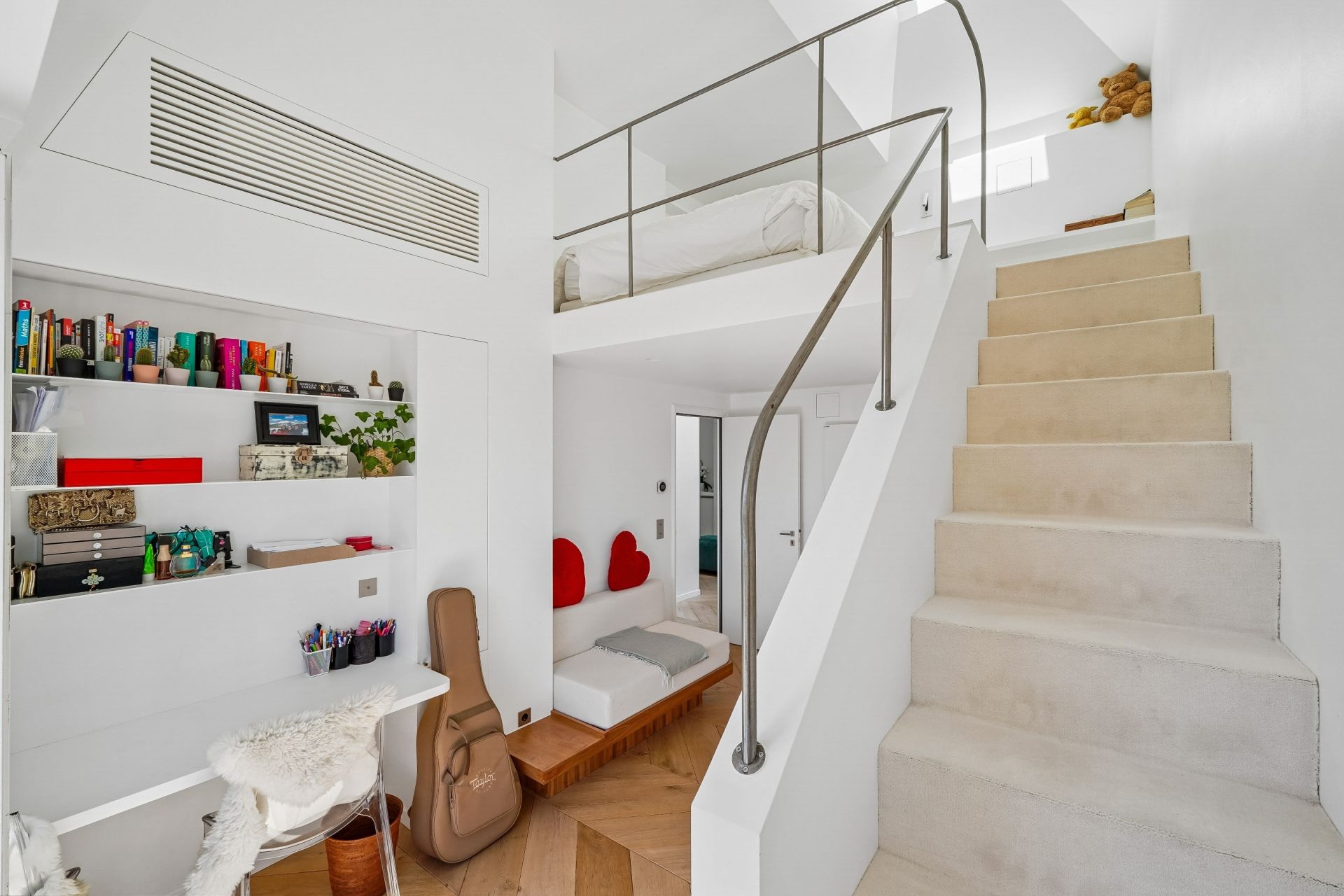 apartment 4 Rooms for seasonal rent on PARIS (75016)