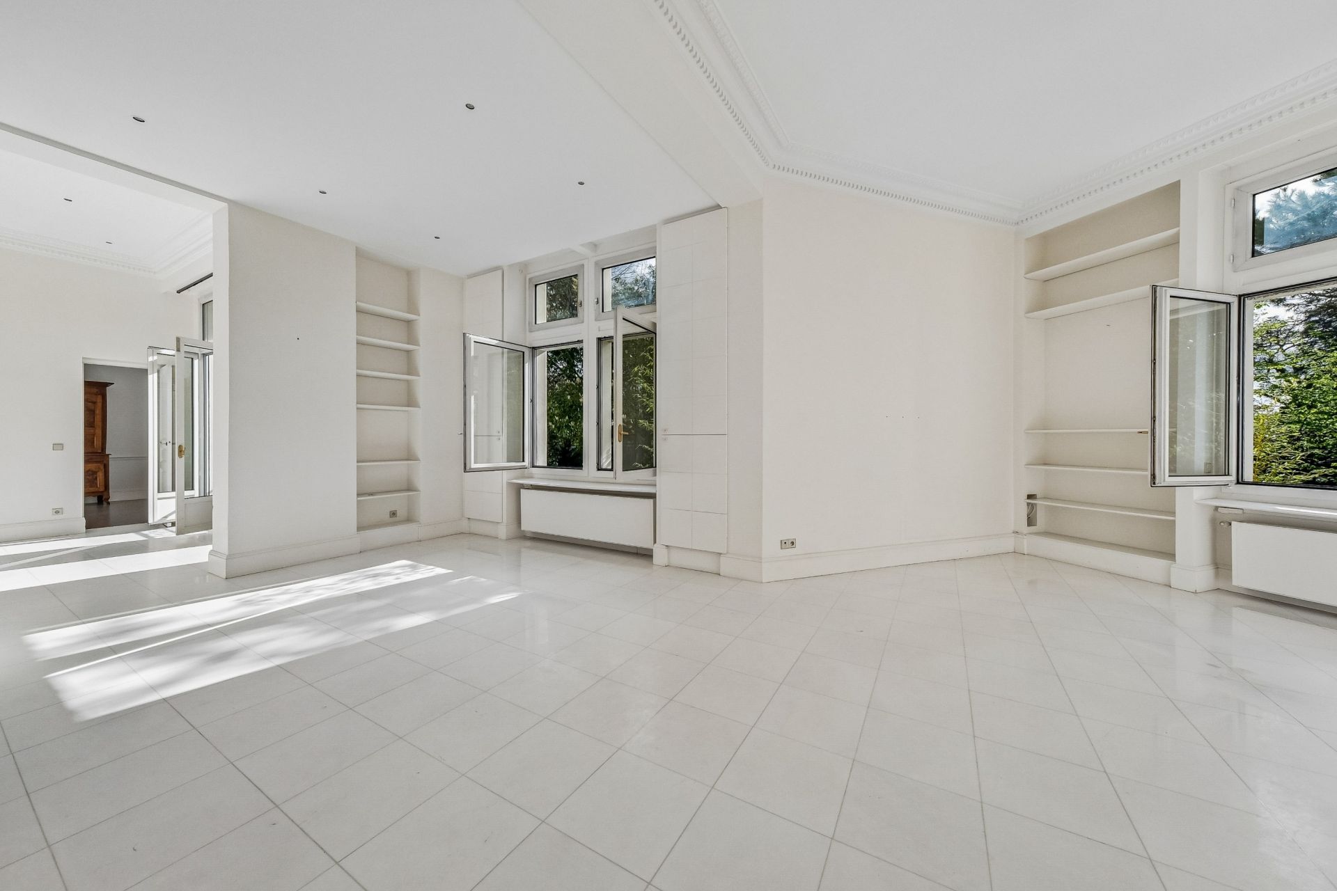 apartment 7 Rooms for sale on NEUILLY SUR SEINE (92200)