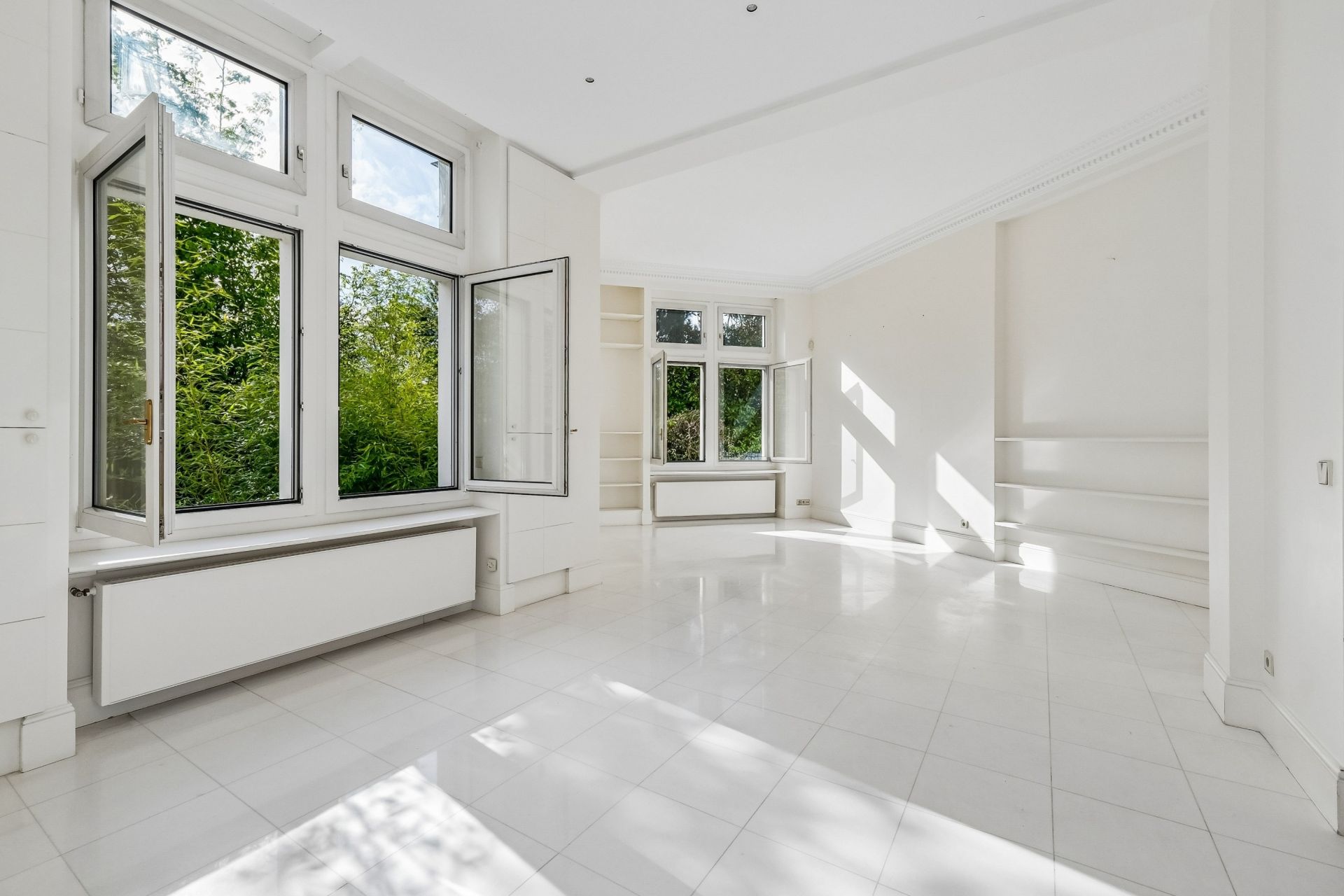 apartment 7 Rooms for sale on NEUILLY SUR SEINE (92200)