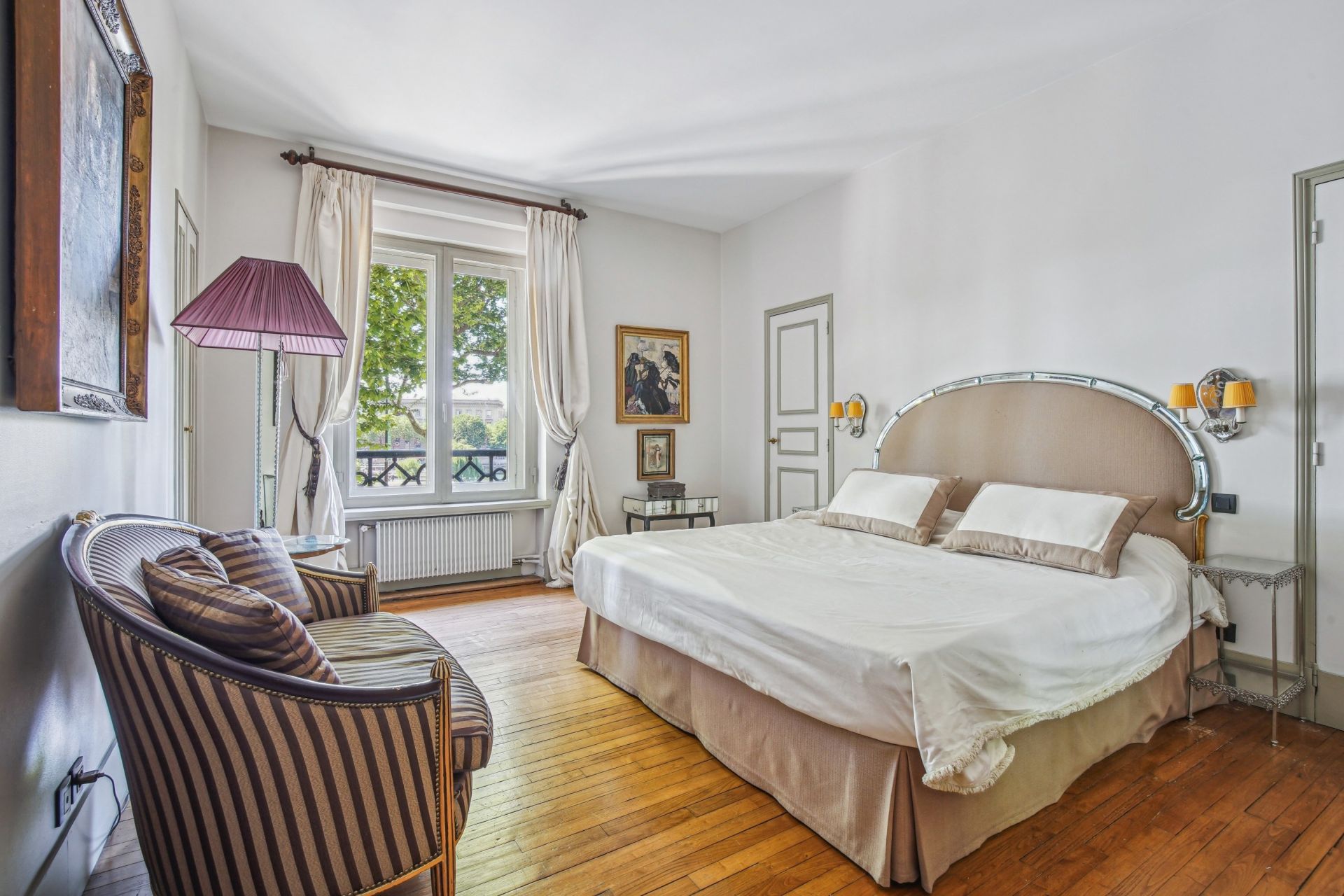apartment 5 Rooms for sale on PARIS (75001)