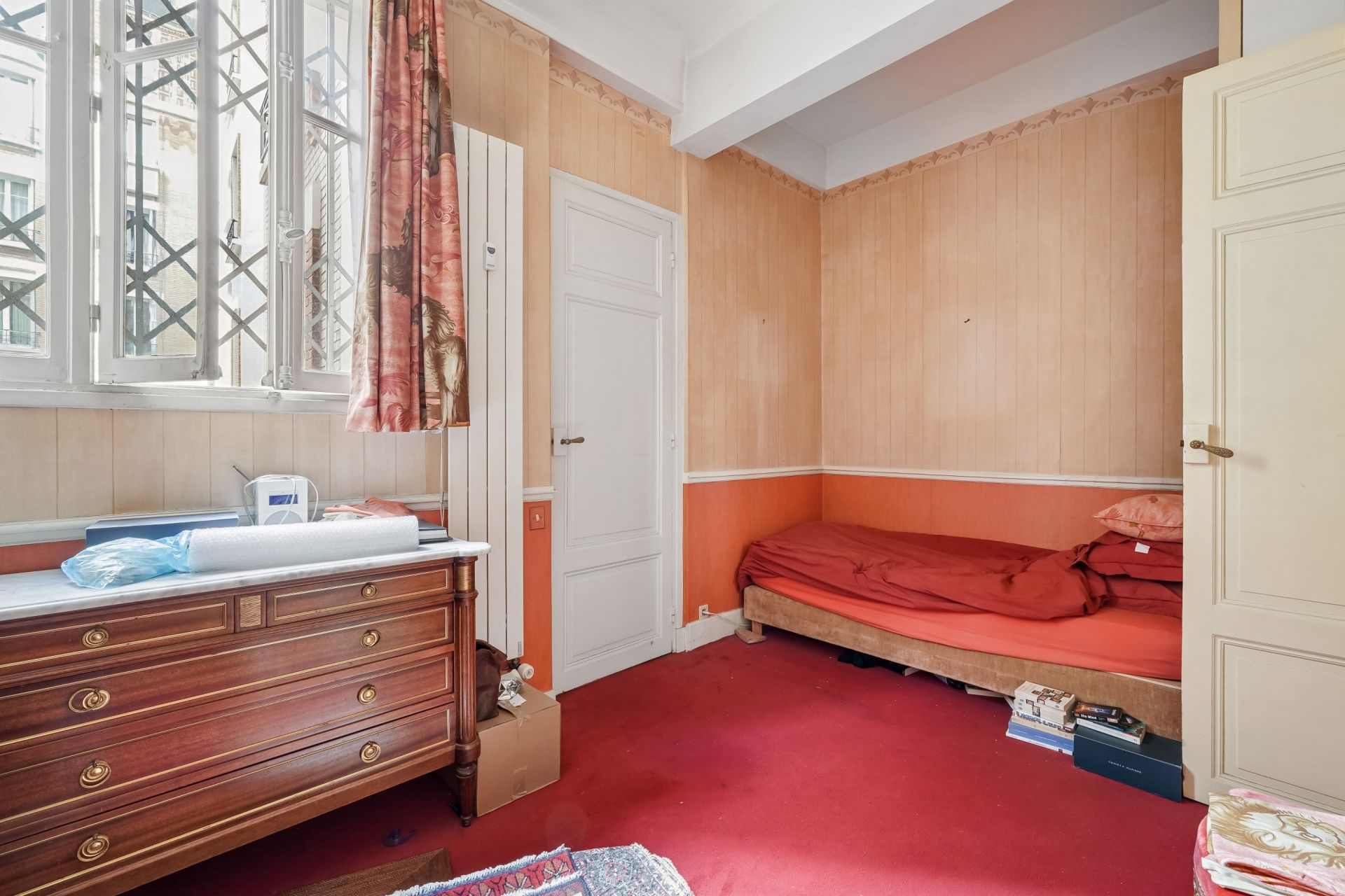 apartment 6 Rooms for sale on PARIS (75006)