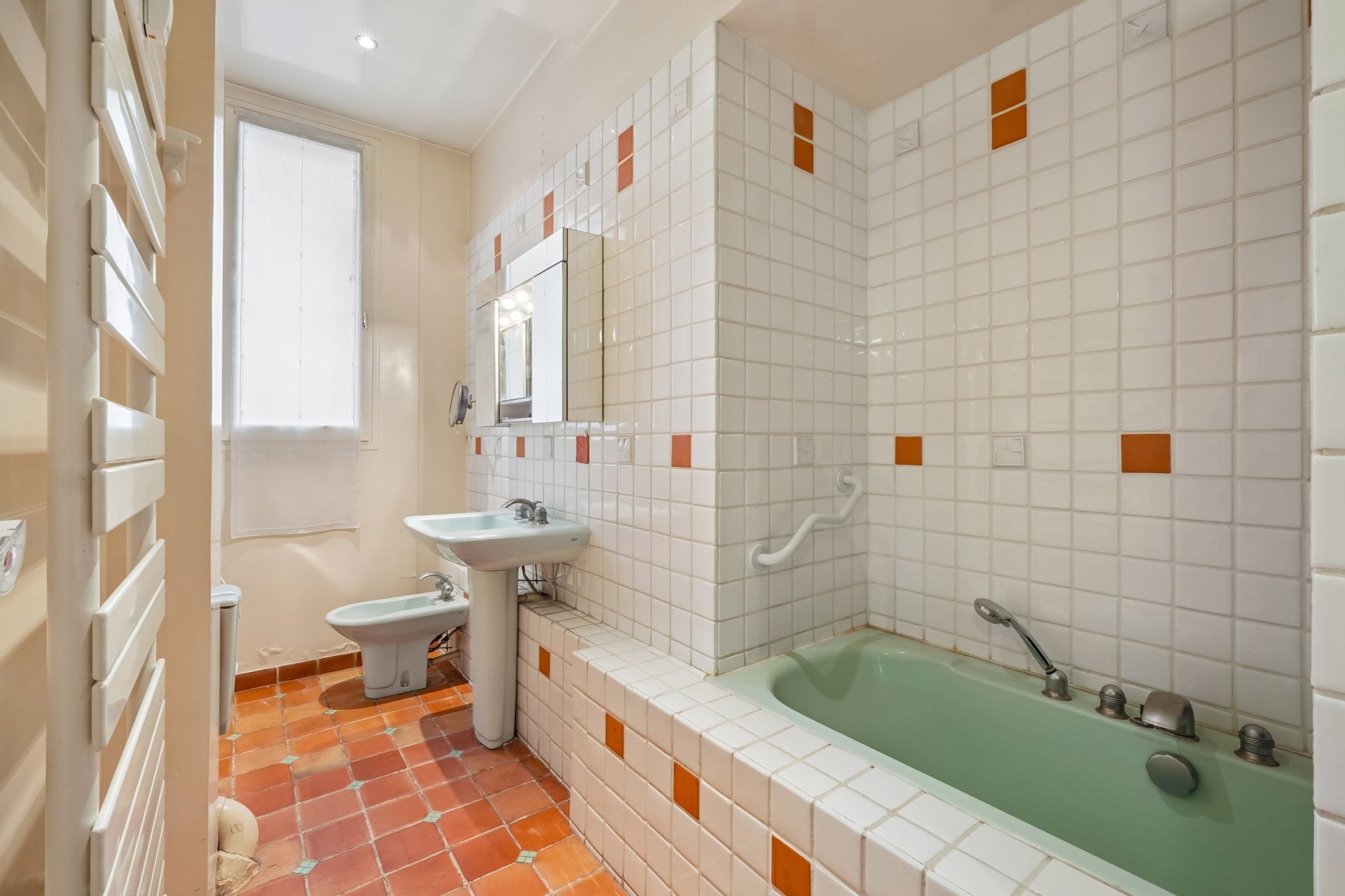 apartment 6 Rooms for sale on PARIS (75006)