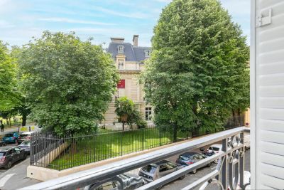Sale Apartment Paris 16 7&nbsp;Rooms 400&nbsp;m²