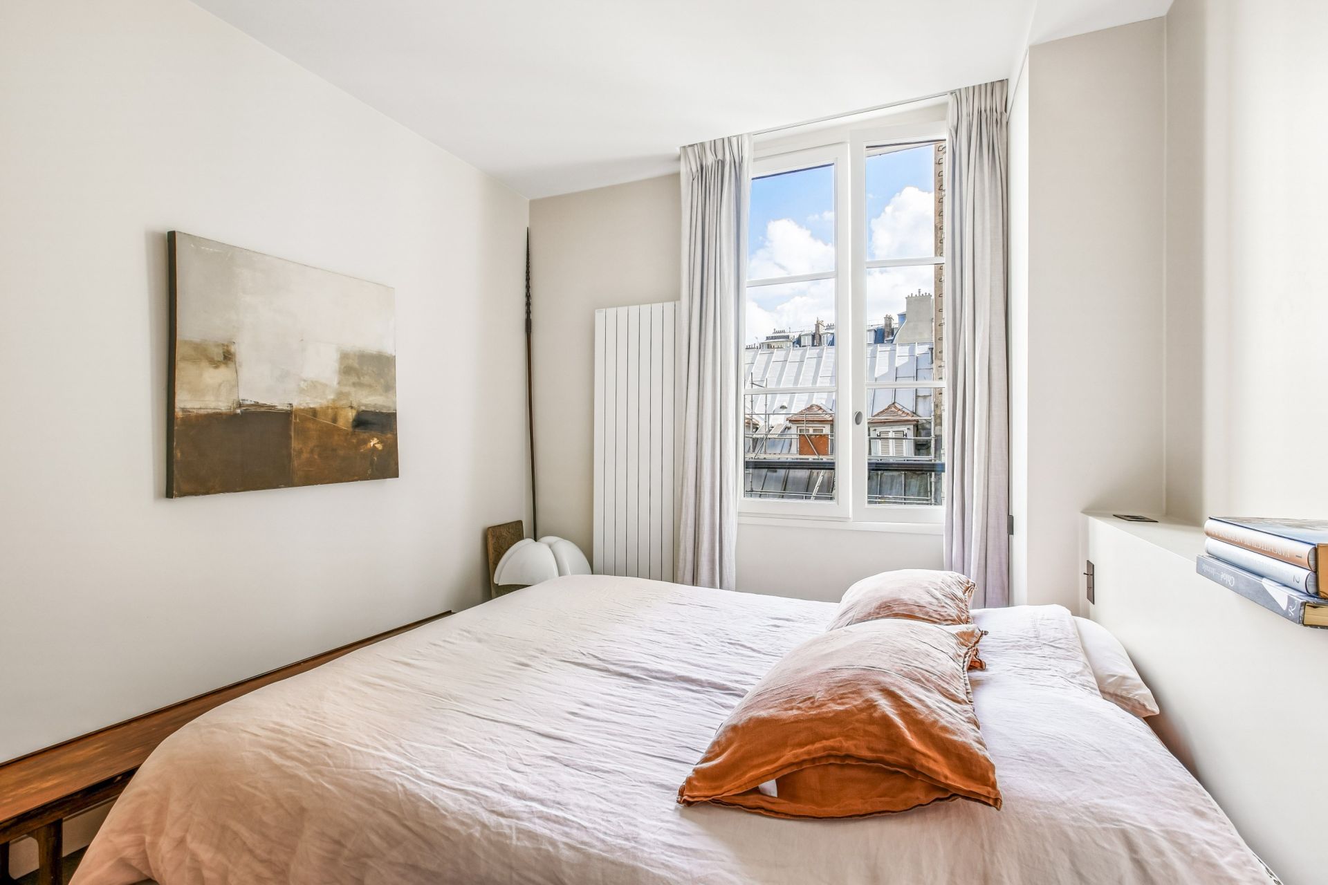 apartment 4 Rooms for sale on PARIS (75007)