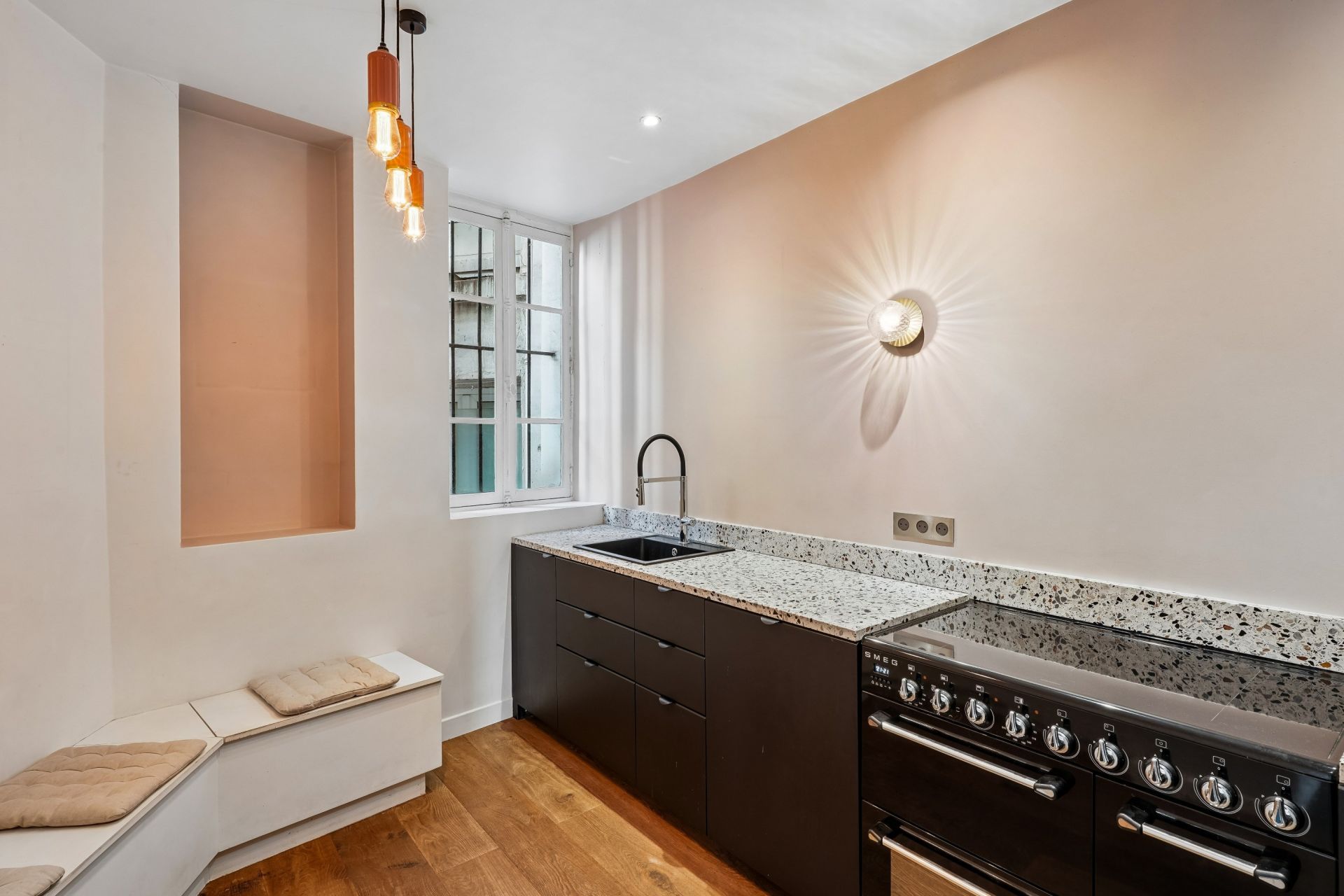 apartment 4 Rooms for sale on PARIS (75009)