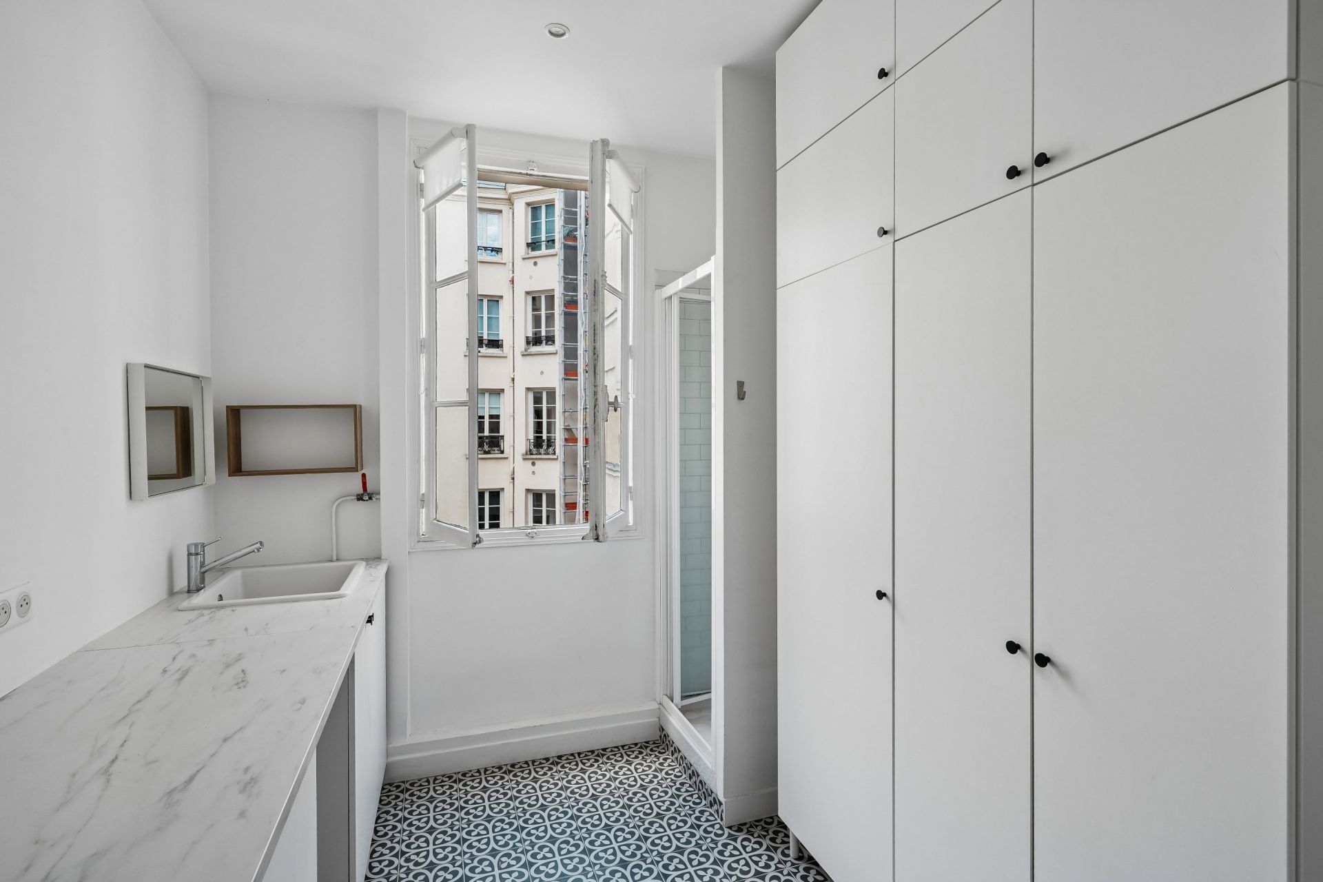 apartment 4 Rooms for sale on PARIS (75009)