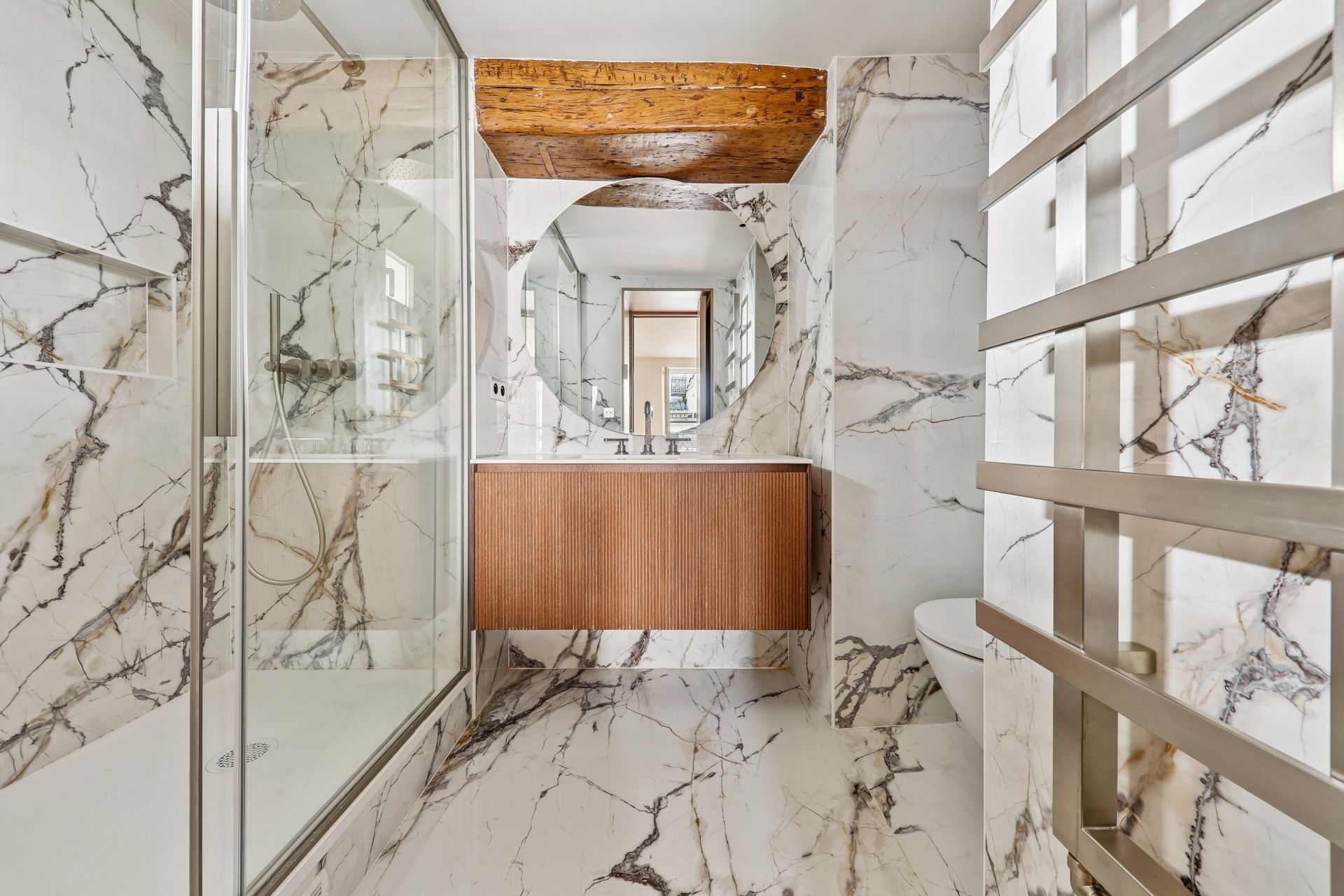 apartment 3 Rooms for sale on PARIS (75007)