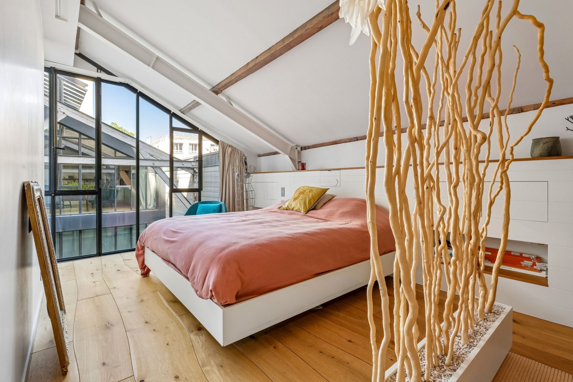 apartment 4 Rooms for sale on PARIS (75018)