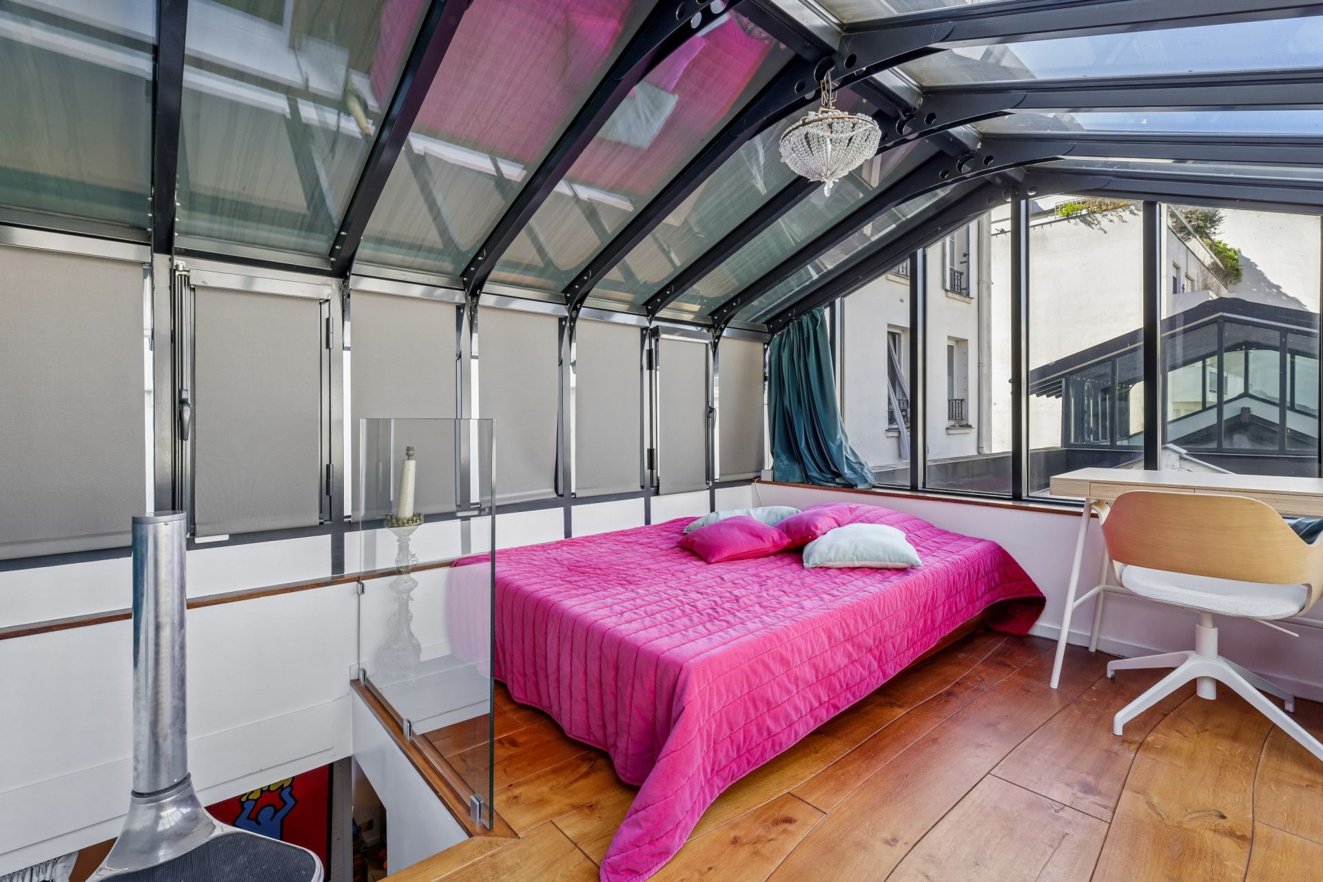 apartment 4 Rooms for sale on PARIS (75018)