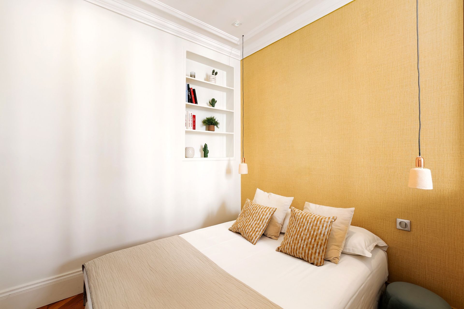 apartment 2 Rooms for sale on PARIS (75016)