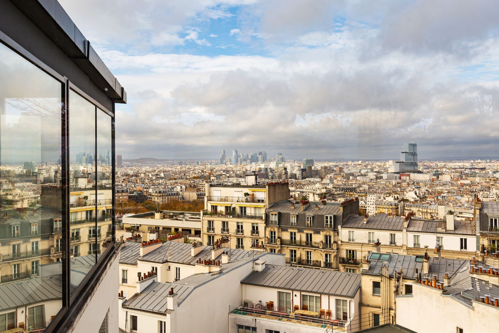 penthouse 4 Rooms for sale on PARIS (75018)