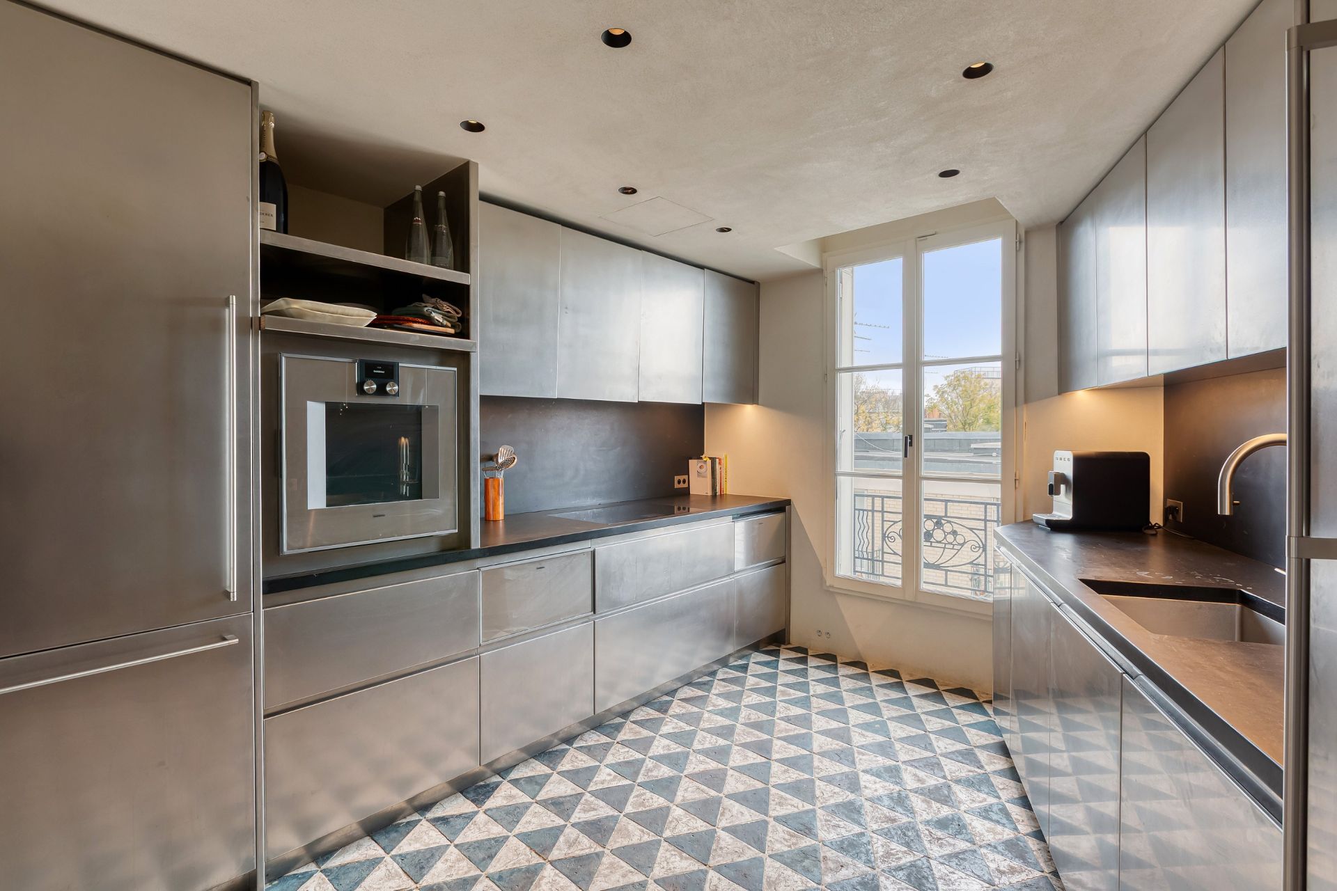 penthouse 4 Rooms for sale on PARIS (75018)