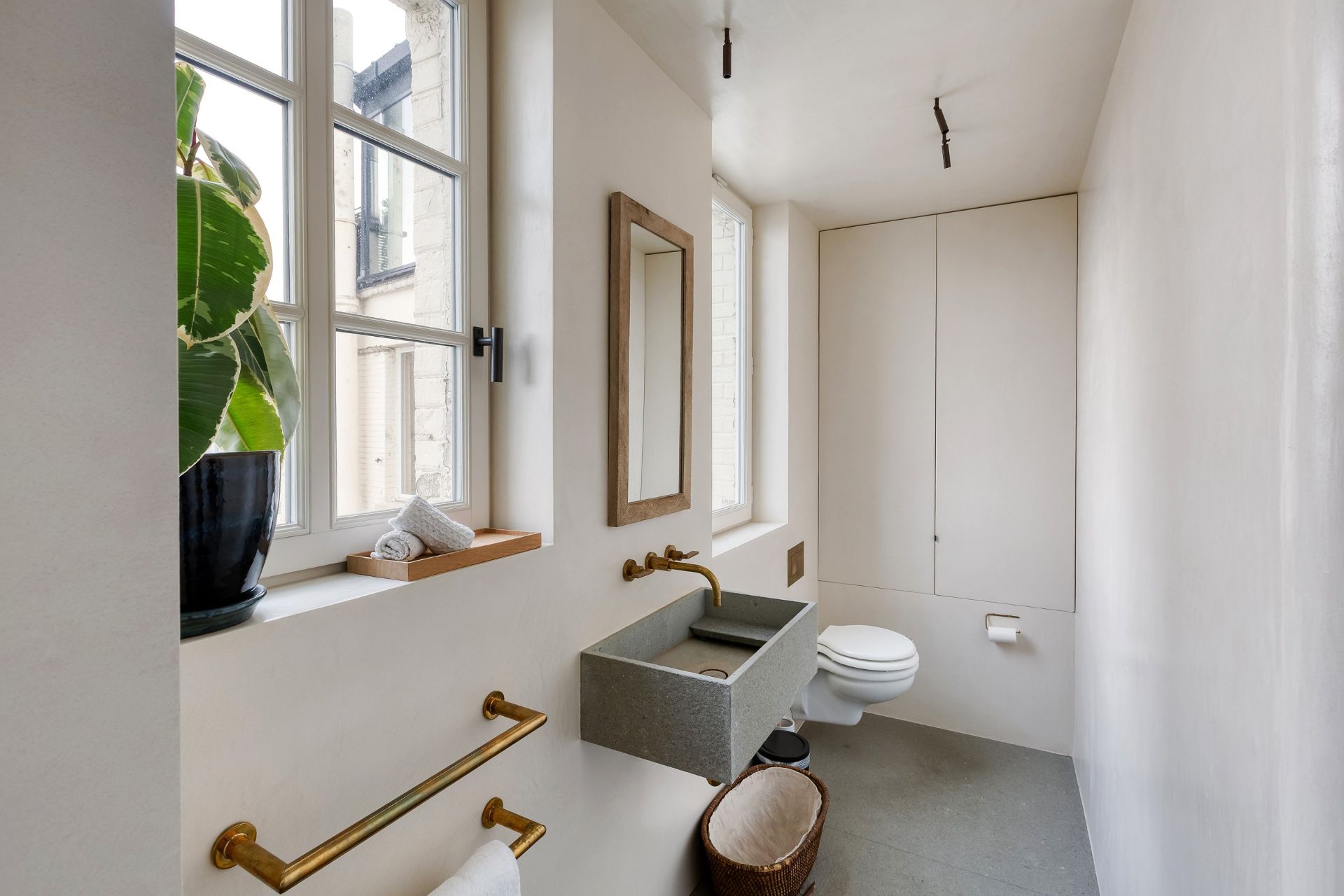 penthouse 4 Rooms for sale on PARIS (75018)
