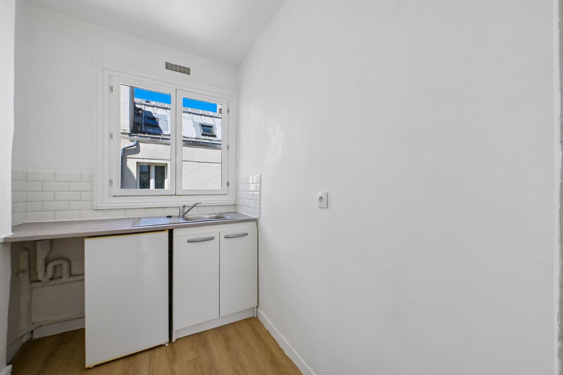 apartment 3 Rooms for sale on PARIS (75009)