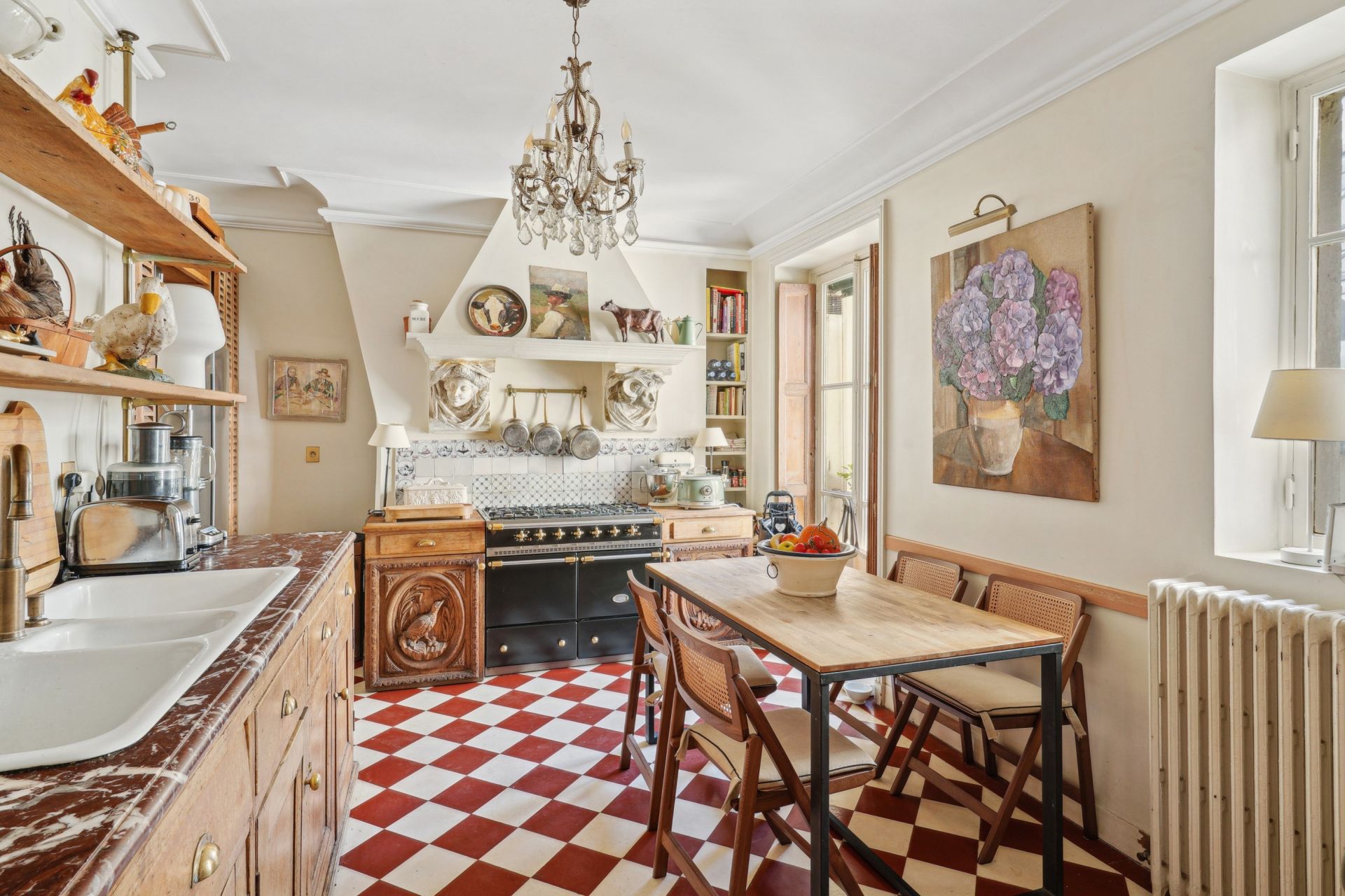 apartment 5 Rooms for sale on PARIS (75007)