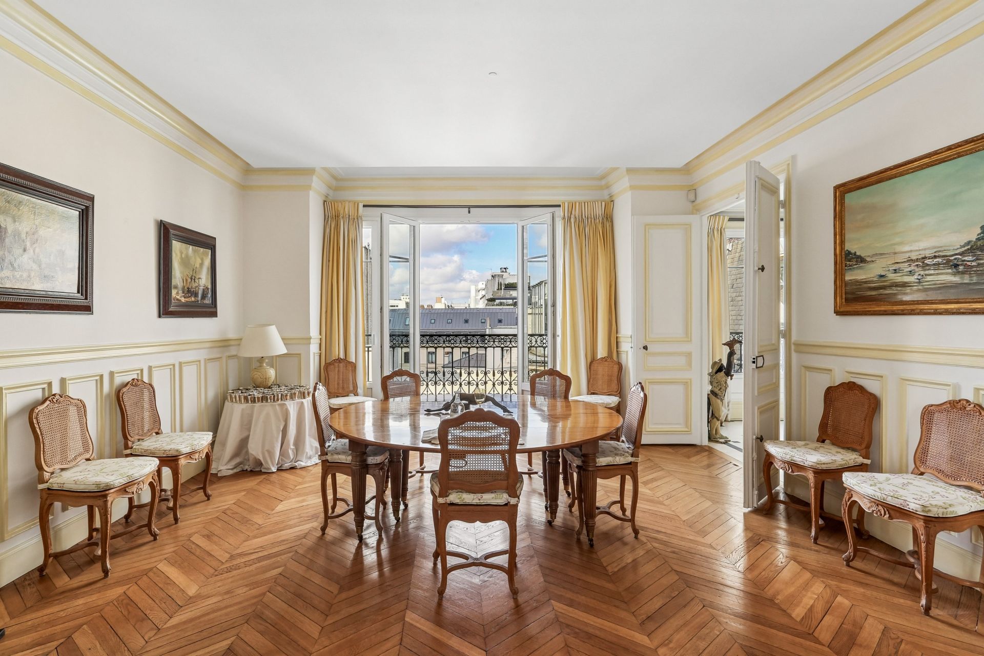 appartement 5 Pièces en vente sur PARIS (75008)