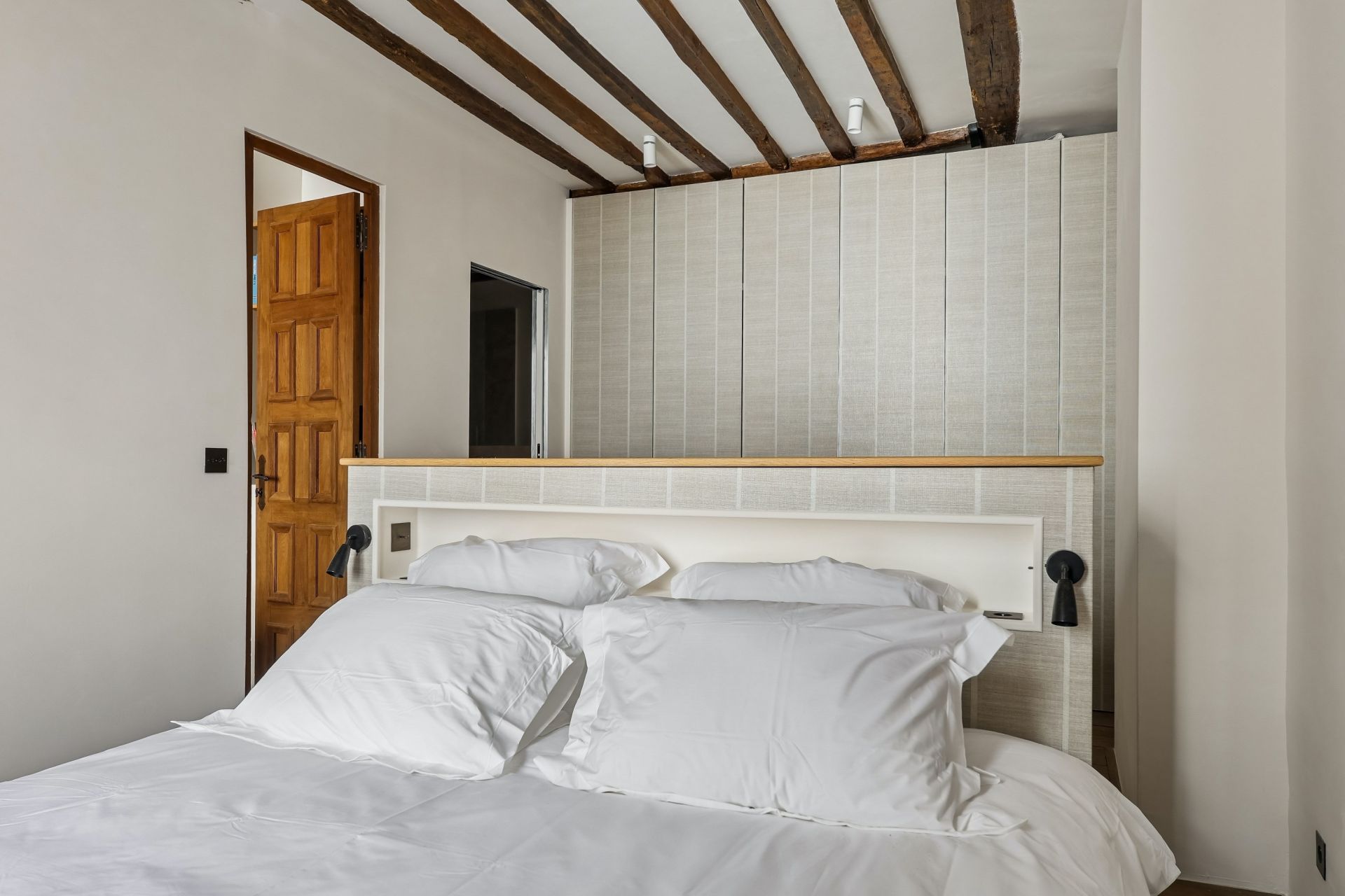 appartement 2 Pièces en vente sur PARIS (75007)