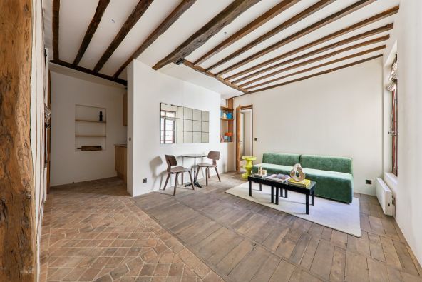Sale Apartment Paris 7 2&nbsp;Rooms 46&nbsp;m²