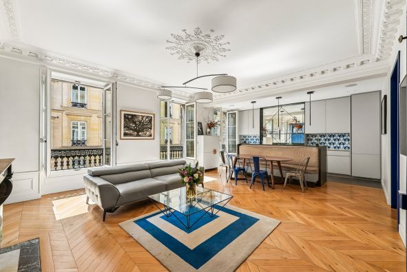 Vente Appartement Paris 9 6&nbsp;Pièces 152&nbsp;m²