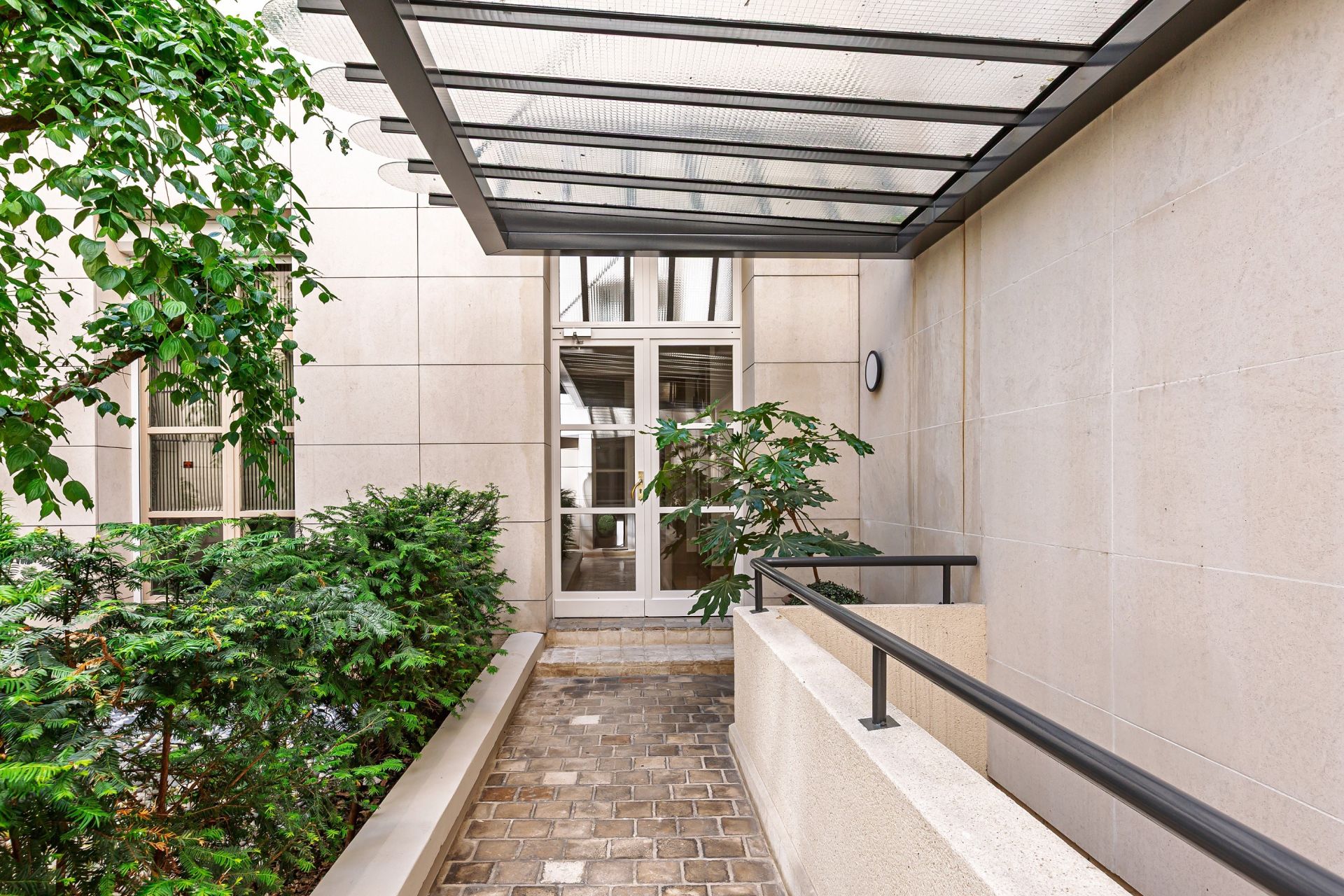 penthouse 7 Rooms for sale on PARIS (75007)