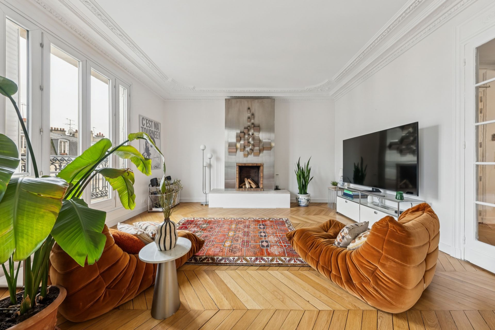 apartment 5 Rooms for sale on PARIS (75010)