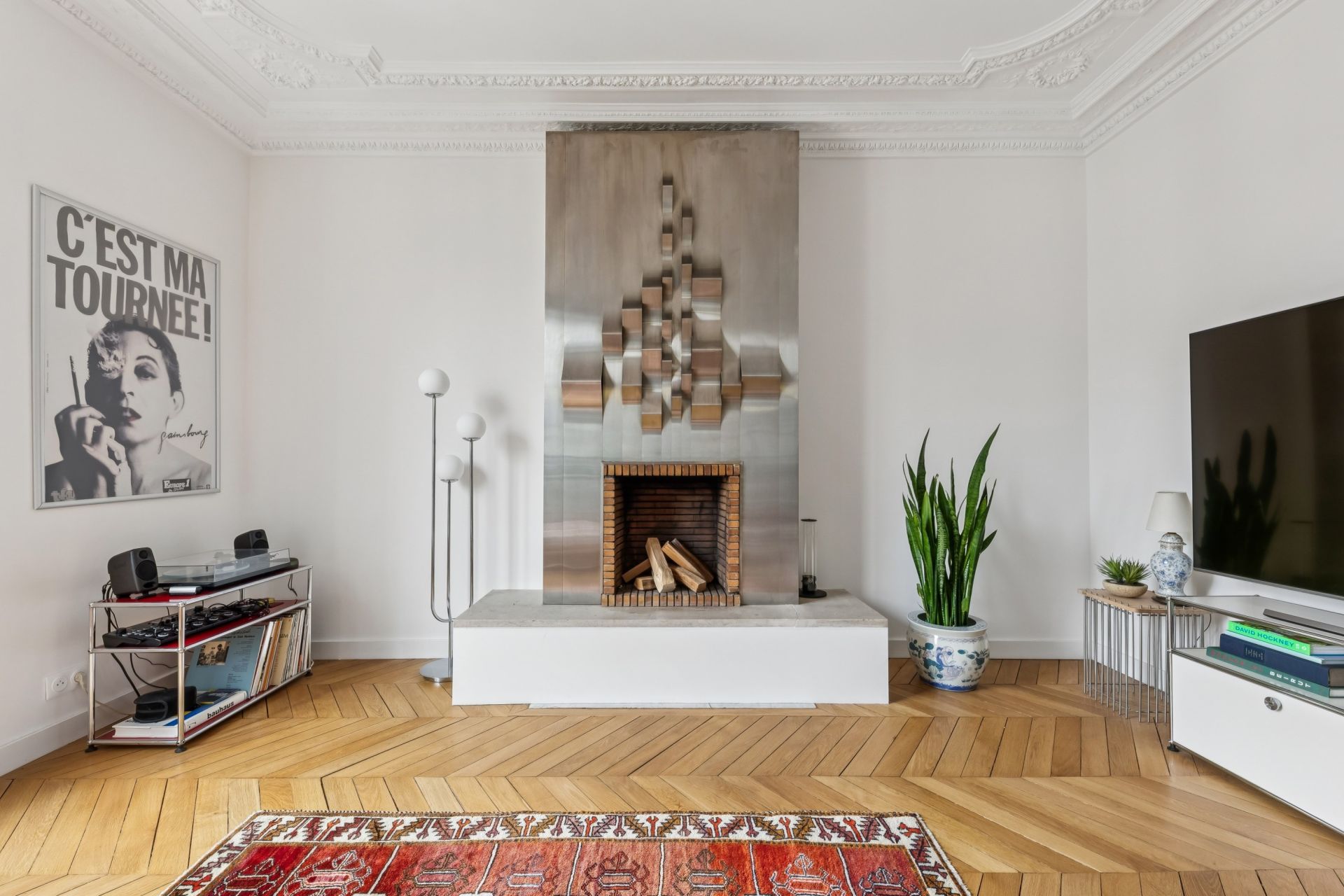 apartment 5 Rooms for sale on PARIS (75010)