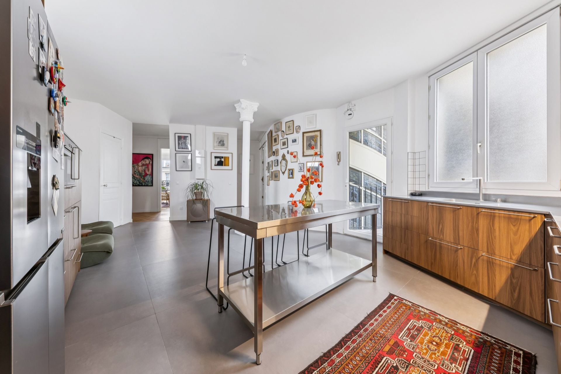 apartment 5 Rooms for sale on PARIS (75010)