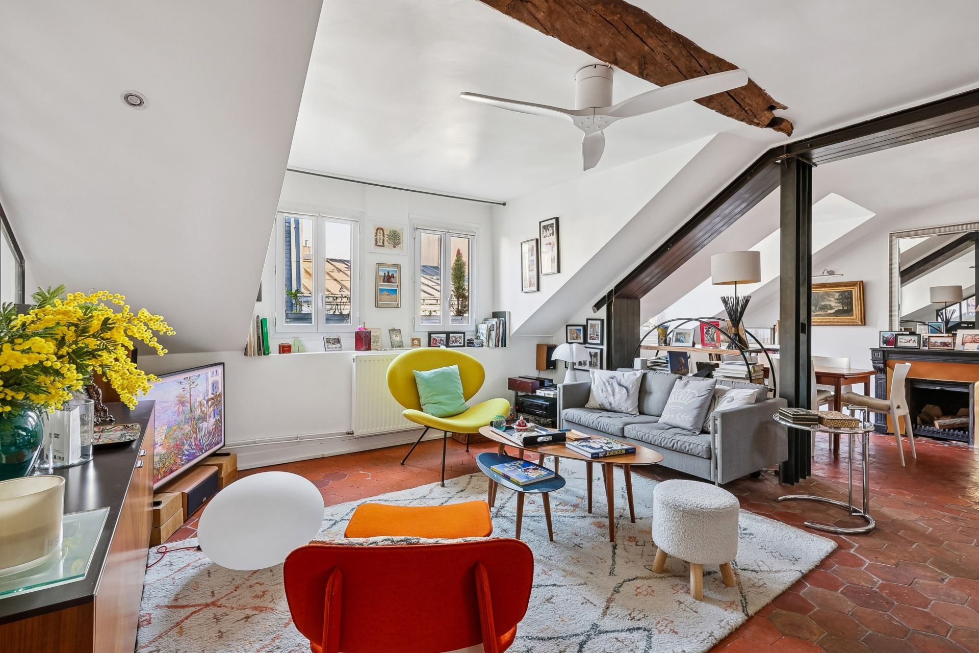 apartment 4 Rooms for sale on PARIS (75004)