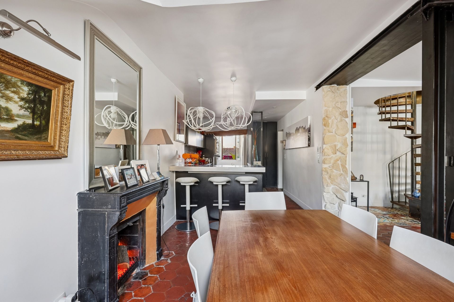 apartment 4 Rooms for sale on PARIS (75004)