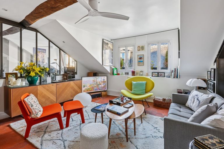 apartment 4 Rooms for sale on PARIS (75004)