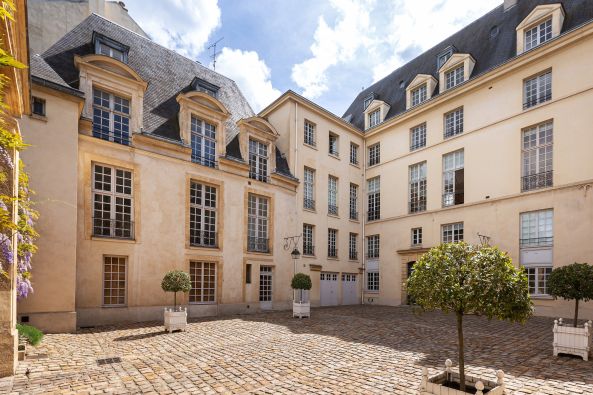 Sale Apartment Paris 5 4&nbsp;Rooms 189&nbsp;m²