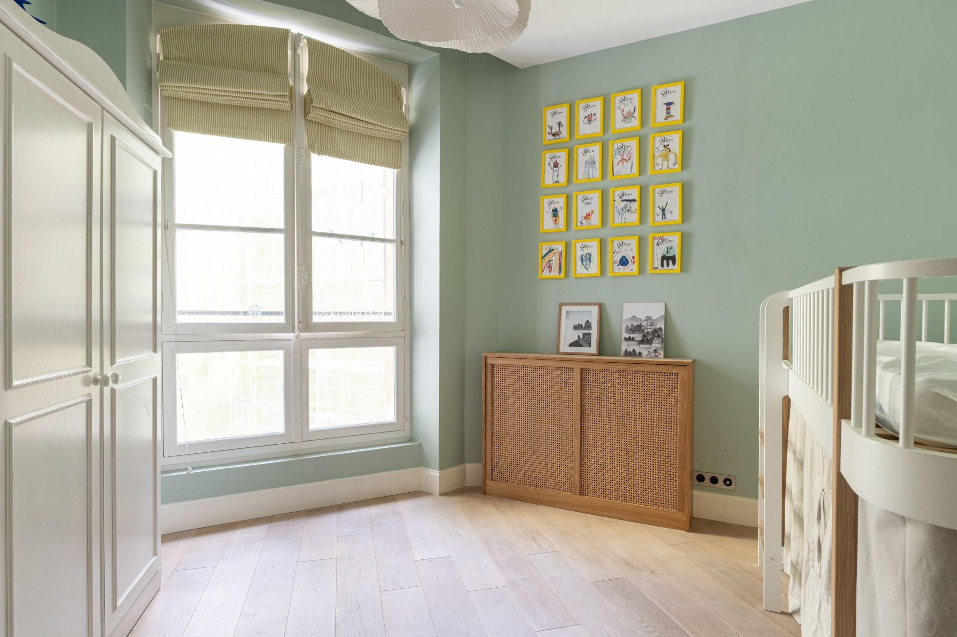 apartment 5 Rooms for sale on PARIS (75001)