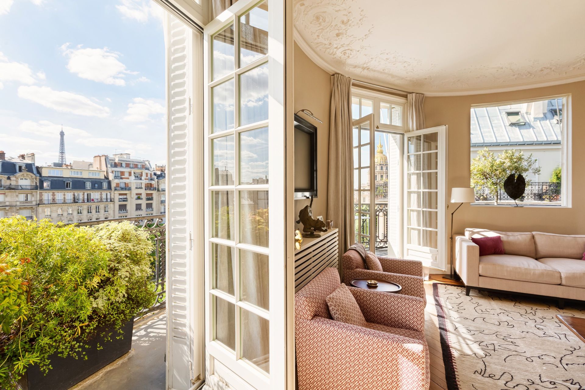 appartement 7 Pièces en vente sur PARIS (75007)
