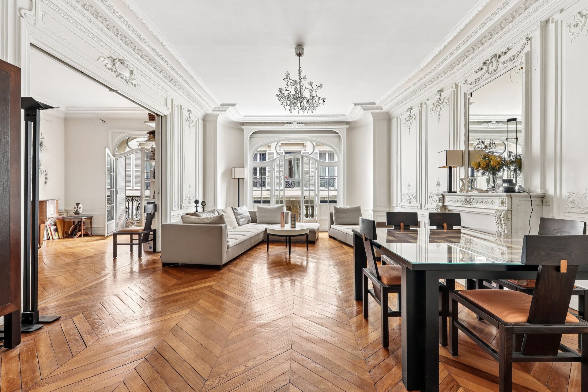 appartement 8 Pièces en vente sur PARIS (75009)